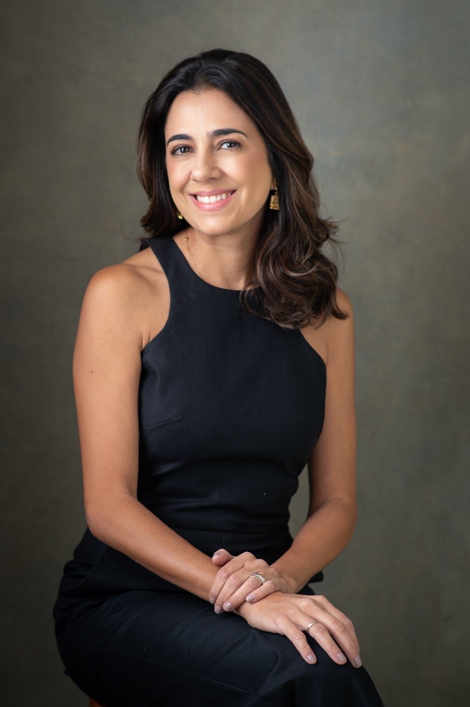 Dra. Anna Carolina Svacina, médica dermatologista